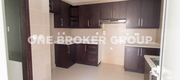 3 bedrooms Villa in Al Barsha, UAE No. 1146 7