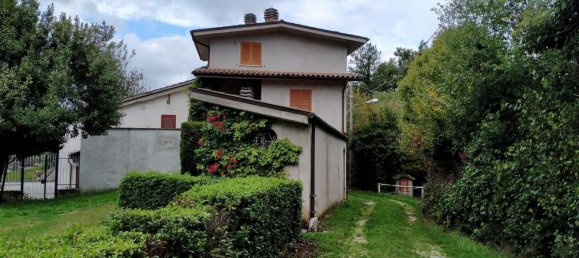 Дом с 3 спальнями в Лабро, Италия № 312654 24