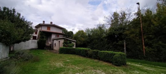 Дом с 3 спальнями в Лабро, Италия № 312654 2