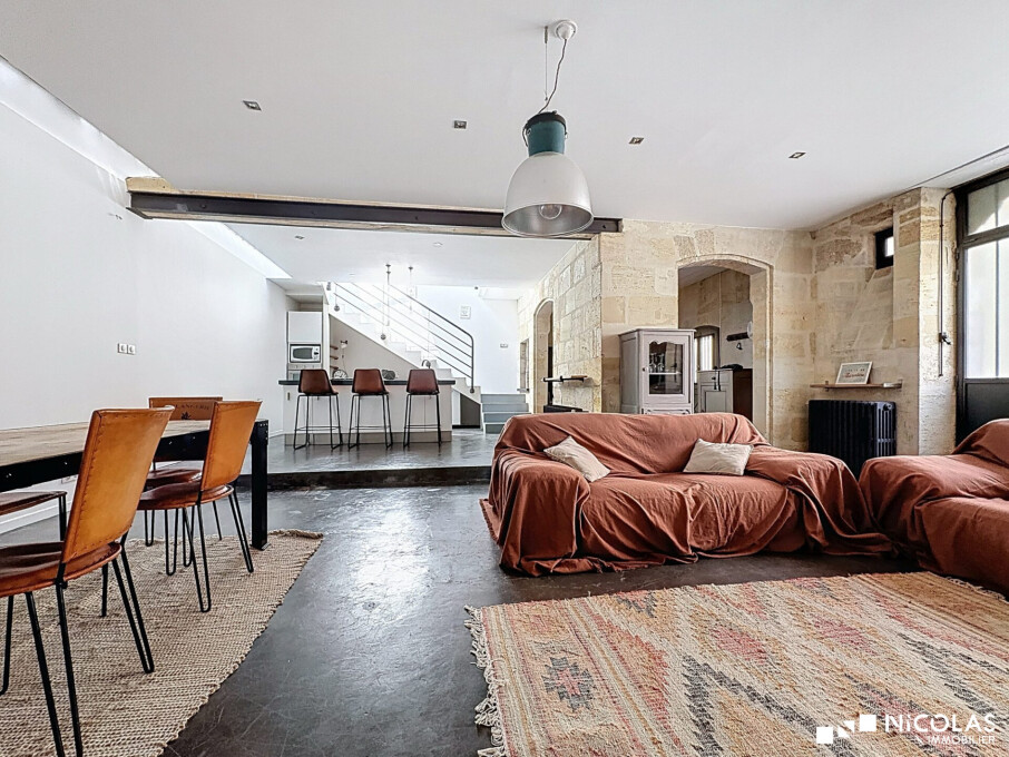 2 bedrooms House in Bordeaux, France No. 323037