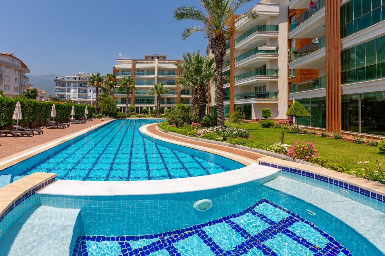 2 rooms Apartment in Alanya, Turkey No. 13786