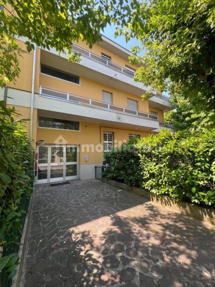 3 bedrooms Apartment in Argelato, Italy No. 274531