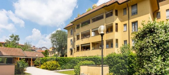 3-salle Appartement à Monza, Italy No. 26645 33