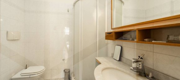 3-salle Appartement à Monza, Italy No. 26645 19