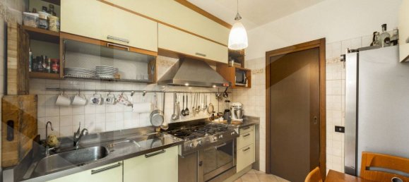 3-salle Appartement à Monza, Italy No. 26645 34