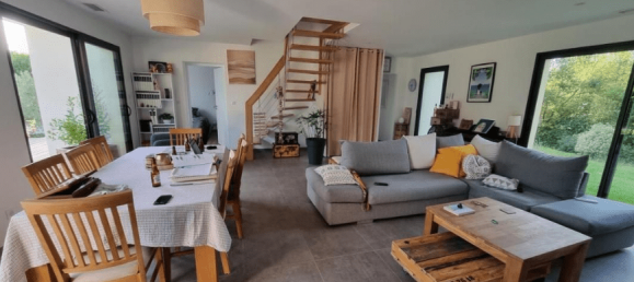 Villa de 5 dormitorios en Biscarrosse, France No. 1896 9