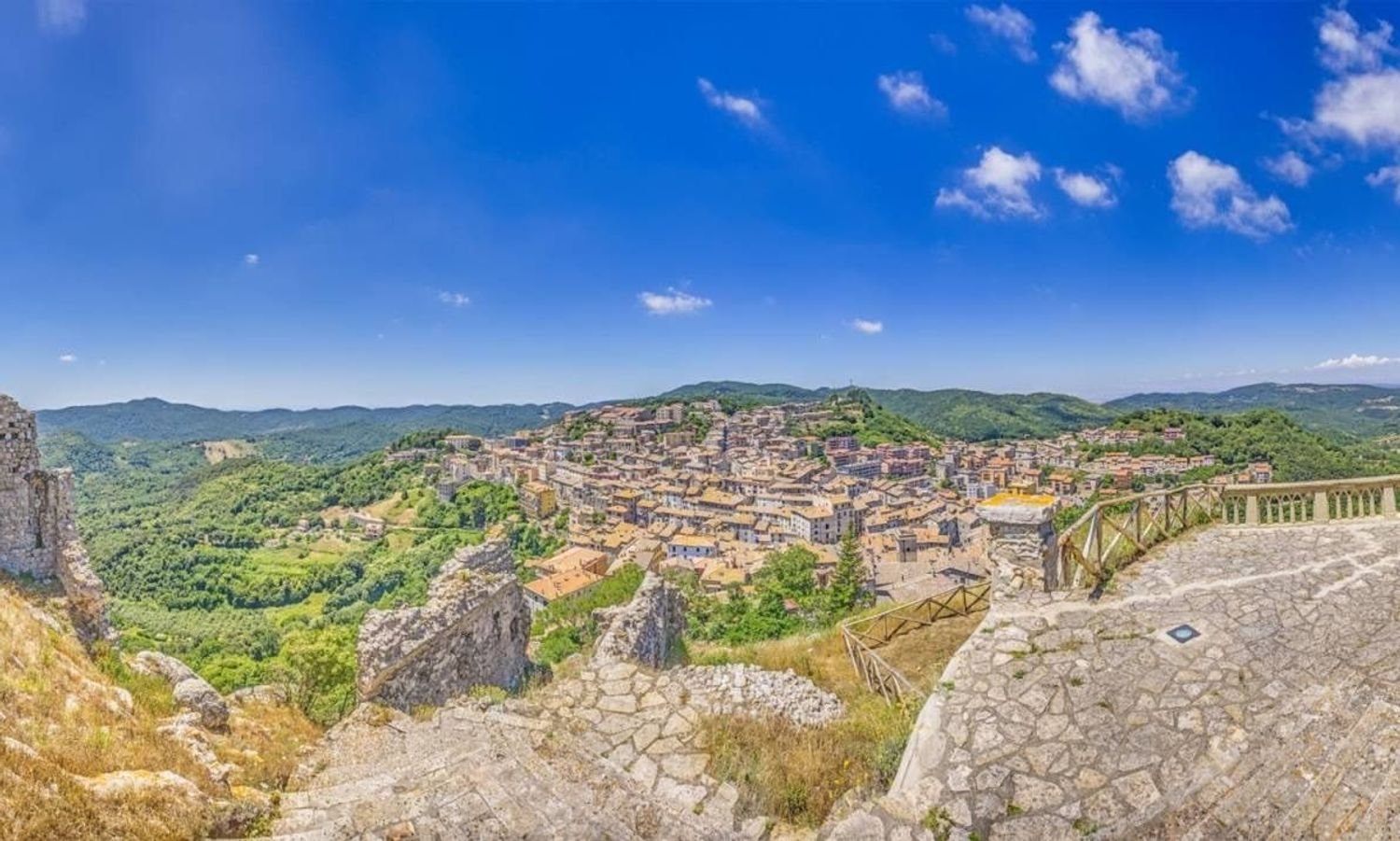 3 rooms Apartment in Tolfa, Italy No. 276095