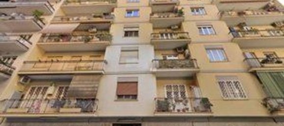 2 bedrooms Apartment in Rome, Italy No. 376105 16