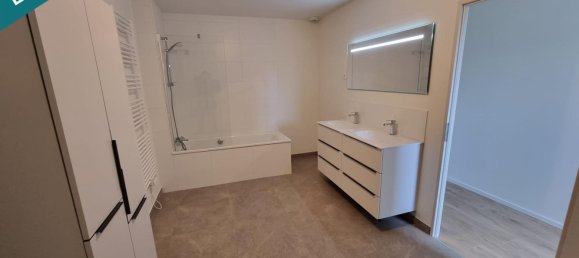 3 bedrooms House in Oisy-le-Verger, France No. 226021 5