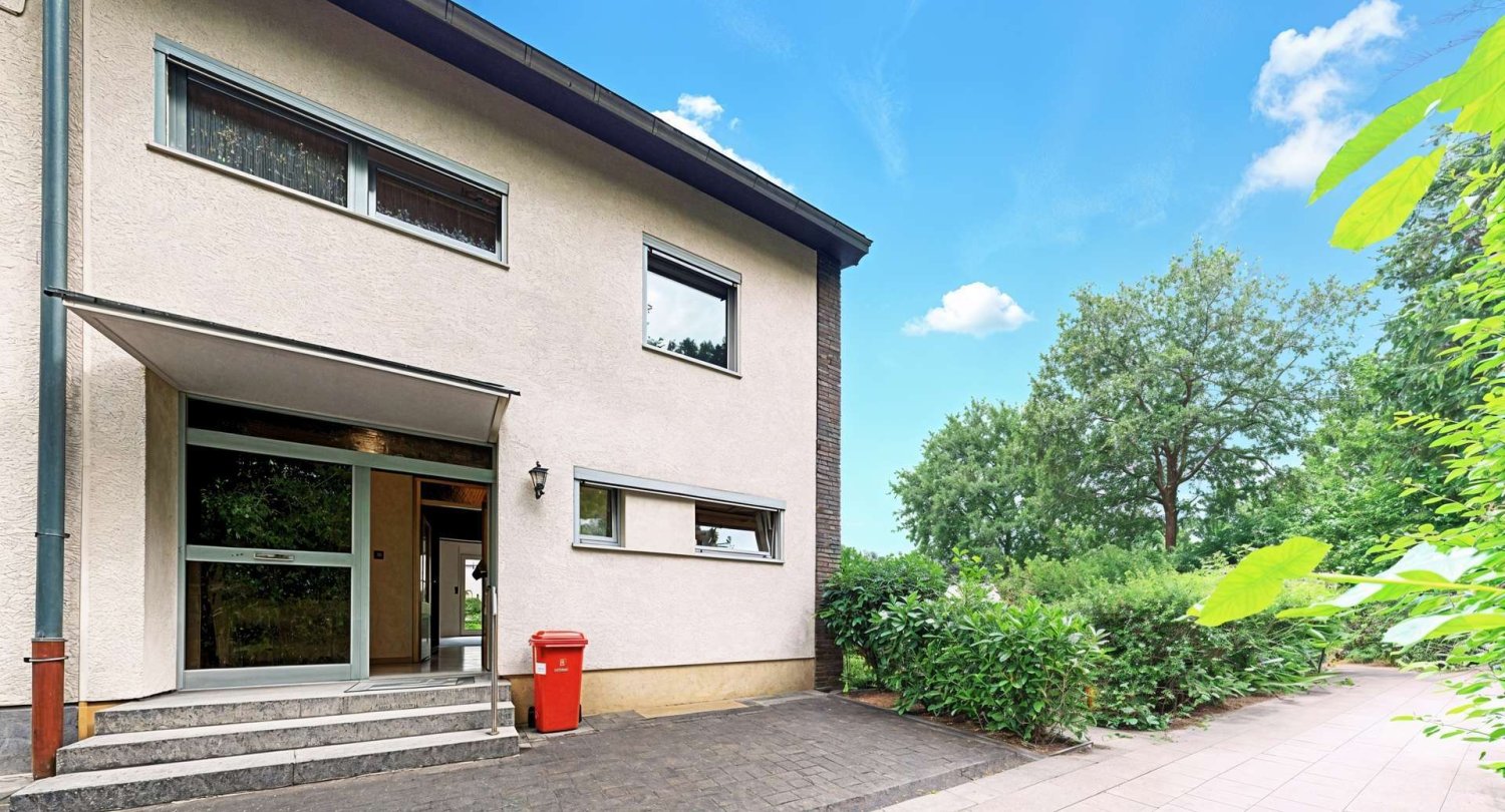 Adosado de 4 habitaciónes en Krefeld, Germany No. 275125