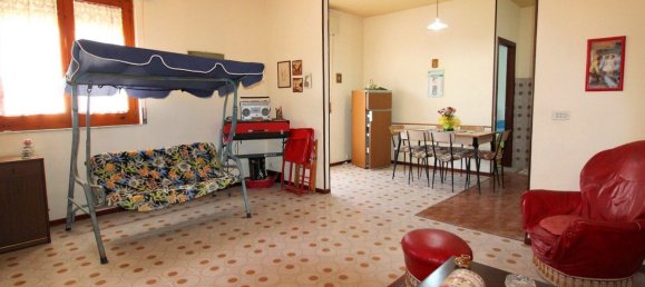 Квартира с 6 комнатами в Санта Кроче Камерина, Италия № 300144 4