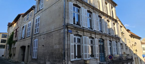 6 bedrooms Building in Joinville, France No. 39393 2