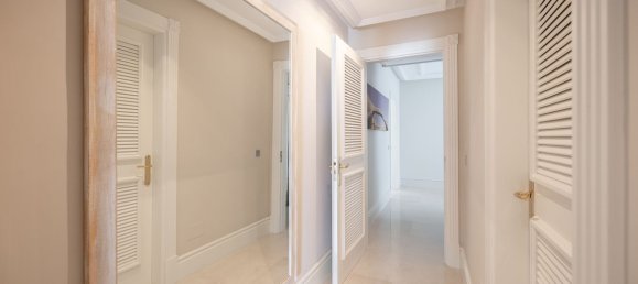 6 Schlafzimmer Villa in Marbella, Spain, Nr. 61277 41