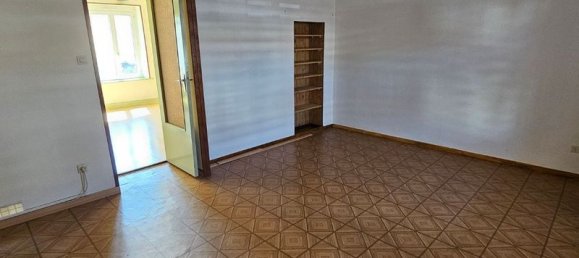 2 bedrooms Apartment in Maxeville, France No. 249617 4