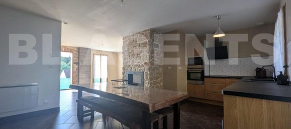 3 bedrooms Villa in Sammeron, France No. 325612 4