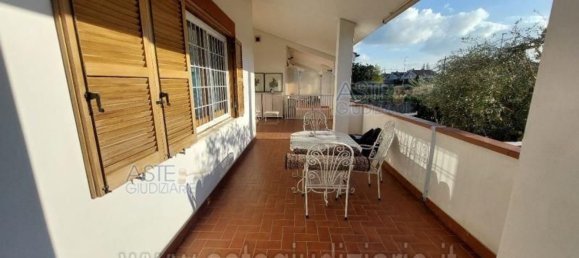 Apartamento de 5 habitaciónes en Rome, Italy No. 283087 9