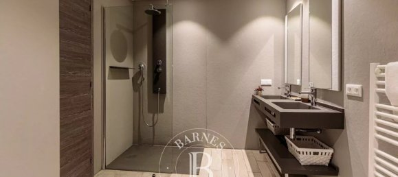 3 bedrooms Villa in Lecci, France No. 92337 10