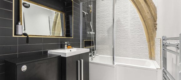 1 bedroom Apartment in Egham, United Kingdom No. 8653 4