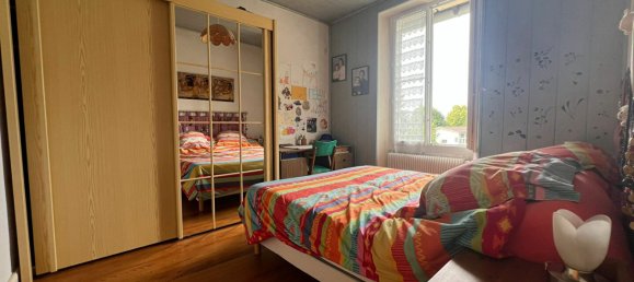 2 bedrooms House in Saint-Dizier, France No. 300539 4