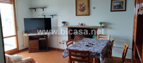 Apartamento de 2 dormitorios en Vallefoglia, Italy No. 313551 4