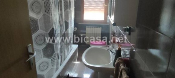 Apartamento de 2 dormitorios en Vallefoglia, Italy No. 313551 11