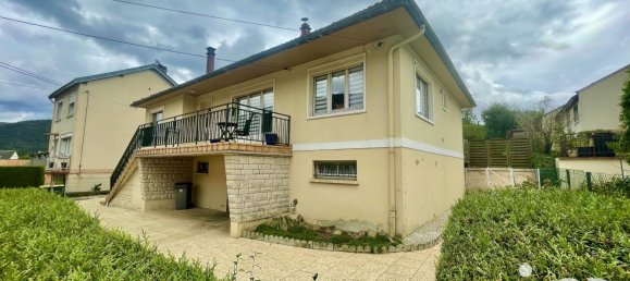 Casa de 5 dormitorios en Revin, France No. 239851 16