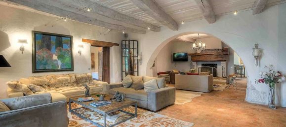 6 bedrooms Villa in Mougins, France No. 1975 9