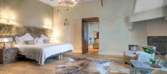 6 bedrooms Villa in Mougins, France No. 1975 4