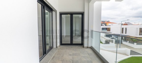 4 bedrooms Villa in Seixal, Portugal No. 100692 32