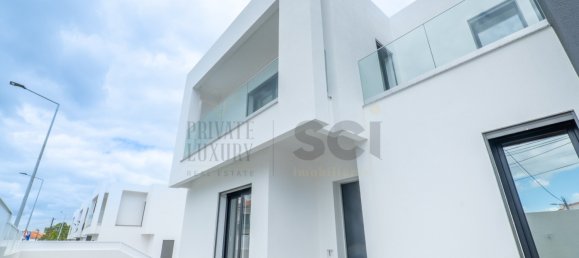 4 bedrooms Villa in Seixal, Portugal No. 100692 39