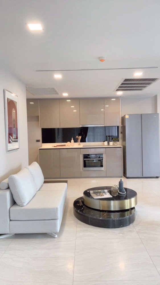 3 bedrooms Condo in FYNN SUKHUMVIT 31 Bangkok, Thailand No. 30438