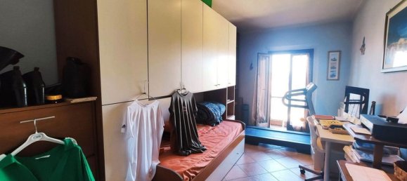 3 rooms Apartment in Foiano della Chiana, Italy No. 226143 7
