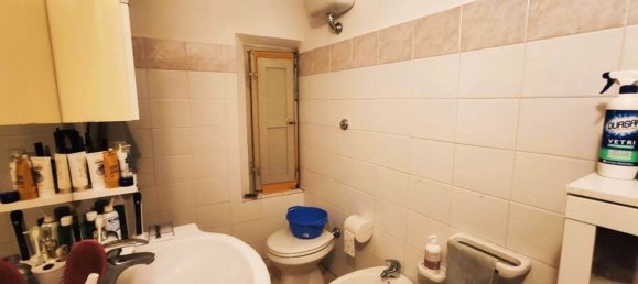 3 rooms Apartment in Foiano della Chiana, Italy No. 226143 4