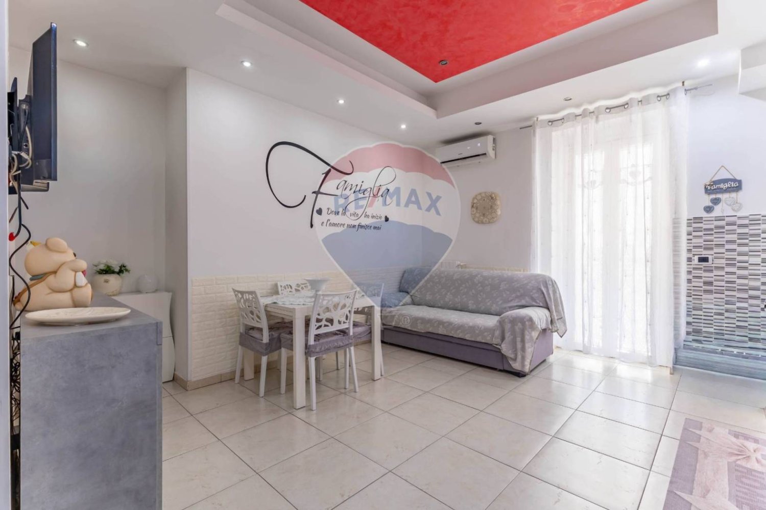 2 bedrooms Apartment in Bari, Italy No. 369660
