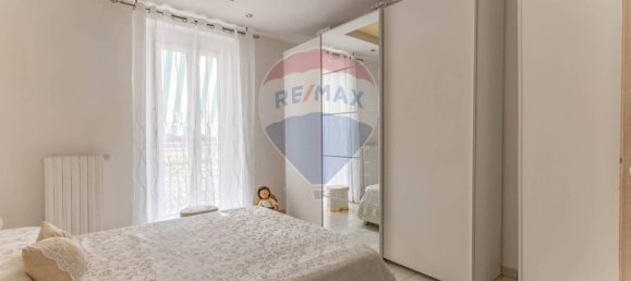 2 bedrooms Apartment in Bari, Italy No. 369660 2