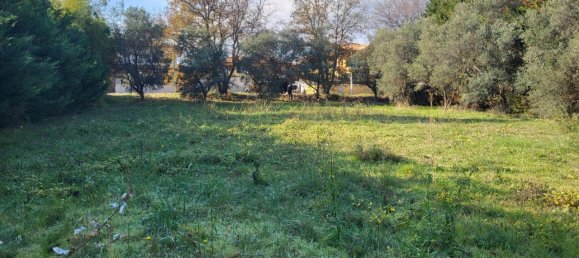 Grundstück in Rosciano, Italy 1240m², Nr. 123455 4