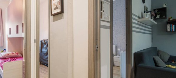 2 bedrooms Apartment in Collegno, Italy No. 273234 4