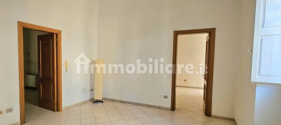 Квартира с 2 спальнями в Лечче, Италия № 77907 11