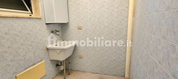 Квартира с 2 спальнями в Лечче, Италия № 77907 6