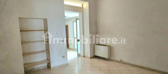 Квартира с 2 спальнями в Лечче, Италия № 77907 9