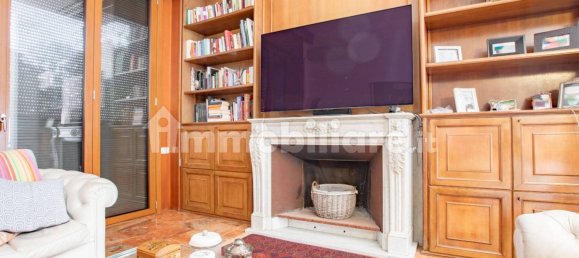 3 غرف نوم شقة في Monza, Italy رقم 145794 7