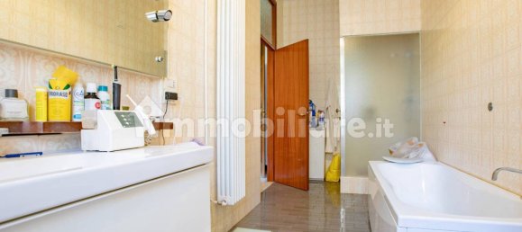 3 غرف نوم شقة في Monza, Italy رقم 145794 31