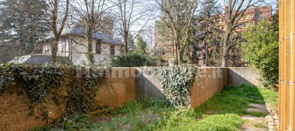 3 غرف نوم شقة في Monza, Italy رقم 145794 36