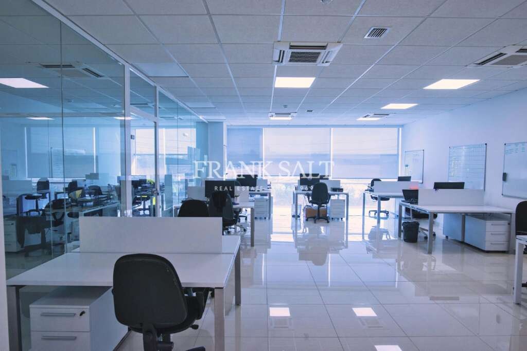 Офис 25м² в Бальцан, Мальта № 11894