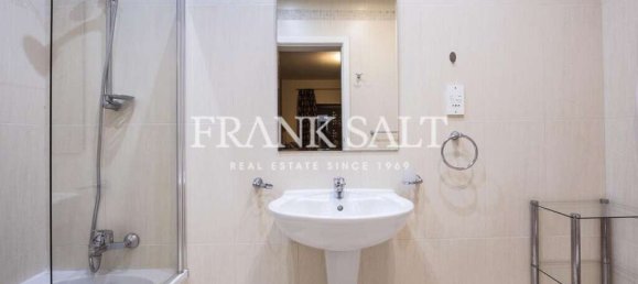 3 chambres Penthouse à Sliema, Malta No. 4088 15