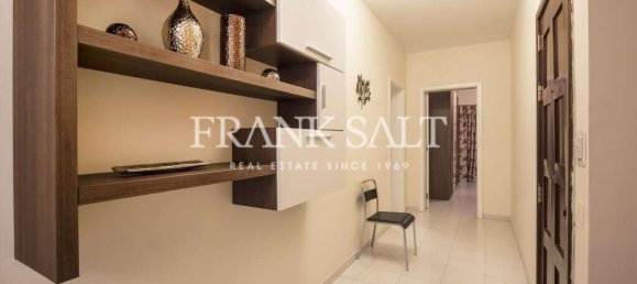 3 chambres Penthouse à Sliema, Malta No. 4088 17