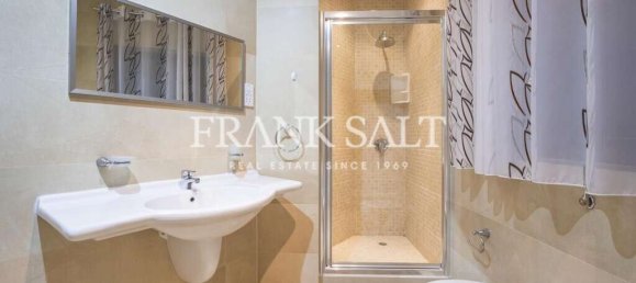 3 chambres Penthouse à Sliema, Malta No. 4088 13