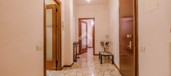 Apartamento de 3 habitaciónes en Torre Boldone, Italy No. 231836 27