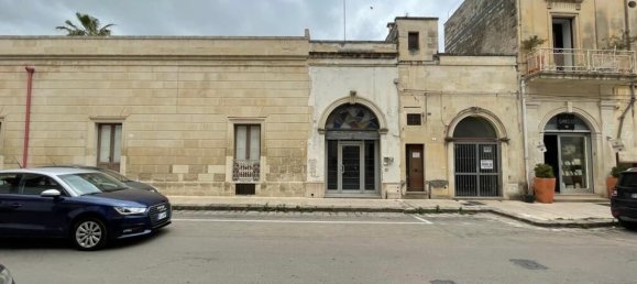 80m² Commercial property in Martano, Italy No. 174184 19