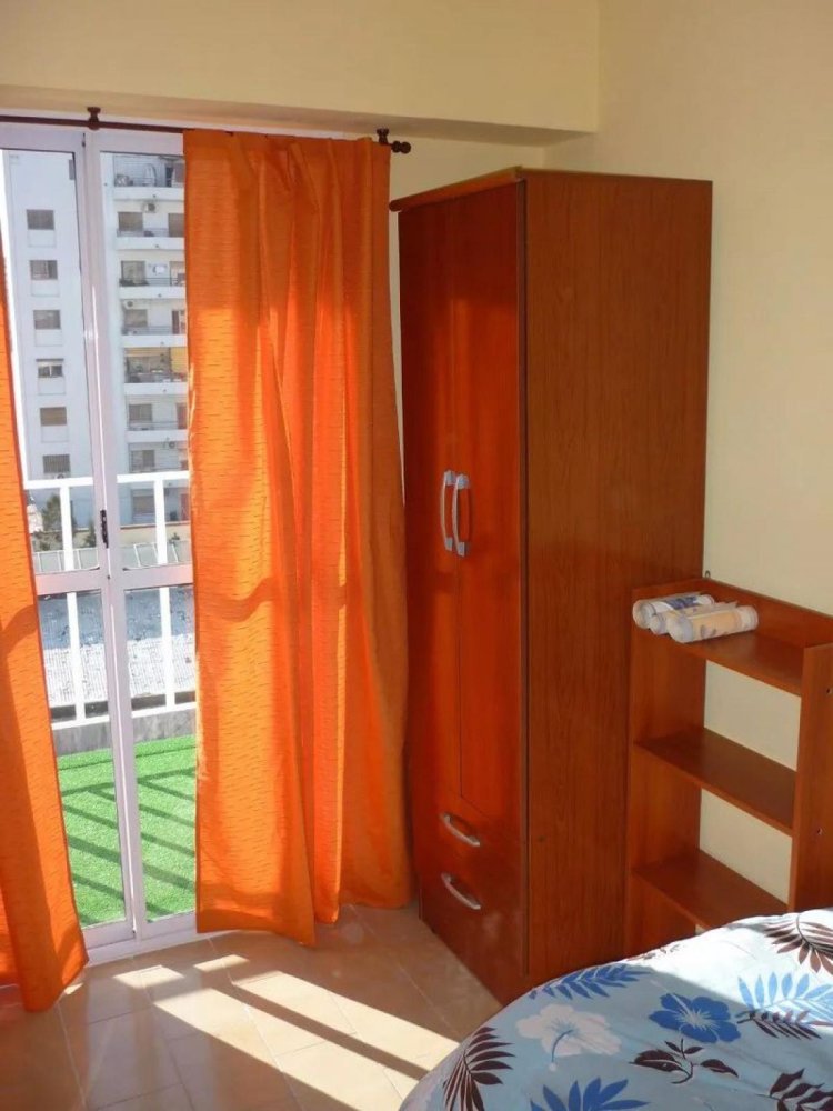 Apartamento de 2 dormitorios en Buenos Aires, Argentina No. 102775